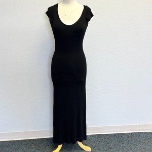 It Matters! Studio Black Basic Maxi Dress Size S